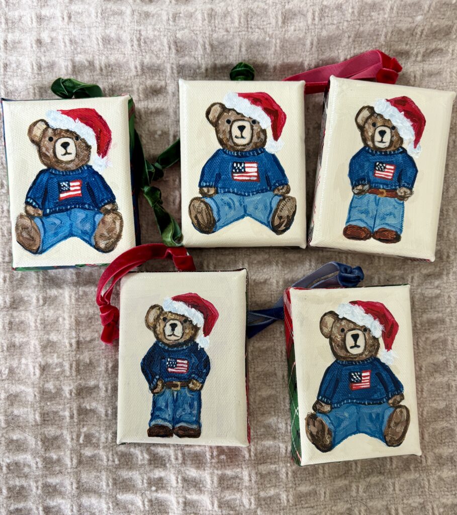 Cream Colorway Random Selection Santa Bears